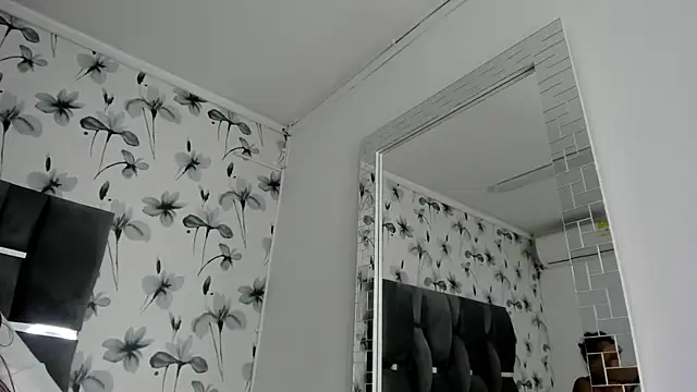 Ehotloveaxxx online show from February 26, 10:53 pm