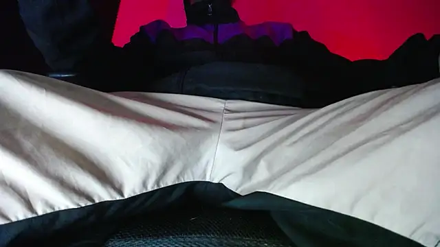 zacwatson  online show from November 13, 1:48 am