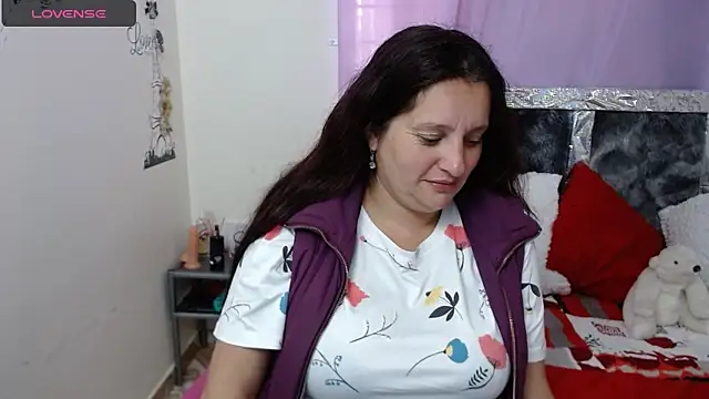 CristialJones  online show from March 12, 1:40 pm