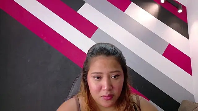 I am yours- online show from October 4, 12:14 pm