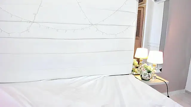 Snapshot of Lilly_2809_ chatting on November 12, 4:24 am Lilly 2809 online show from November 12, 4:24 am