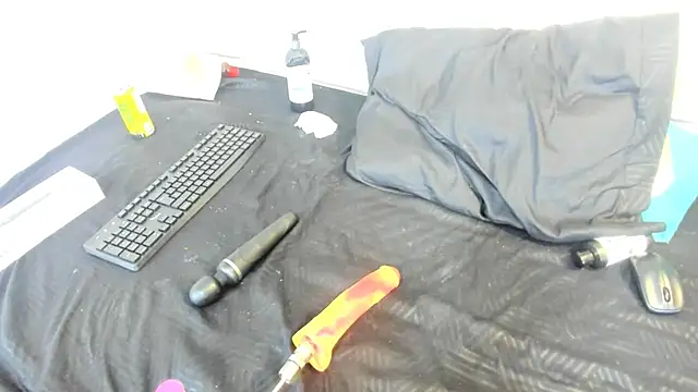 bonieklent online show from January 14, 7:06 am