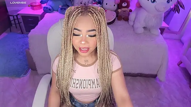 conny  curly online show from January 27, 1:30 pm