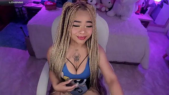 conny  curly online show from January 31, 1:23 pm