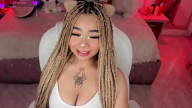 conny  curly online show from March 9, 1:26 pm