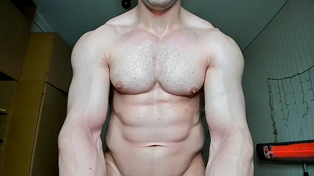 Snapshot of hot_muscle chatting on January 6, 9:19 am hot muscle online show from January 6, 9:19 am