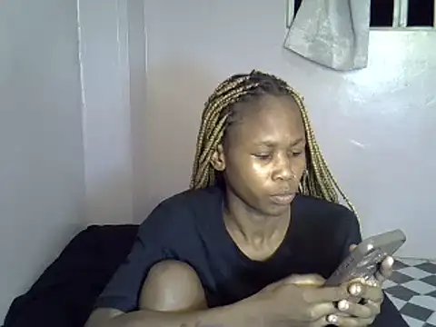 Snapshot of SexxyTerry chatting on February 2, 8:08 pm SexxyTerry online show from February 2, 8:08 pm