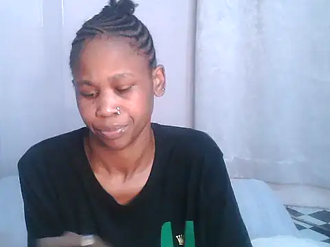 Snapshot of SexxyTerry chatting on October 24, 4:36 pm SexxyTerry online show from October 24, 4:36 pm