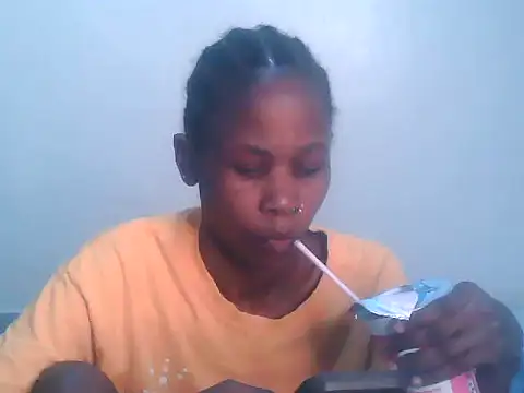 Snapshot of SexxyTerry chatting on November 28, 12:52 pm SexxyTerry online show from November 28, 12:52 pm