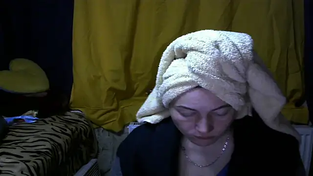 Snapshot of wLESLYMOSw chatting on December 29, 6:24 am wLESLYMOSw online show from December 29, 6:24 am