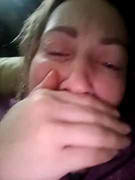 Snapshot of wLESLYMOSw chatting on January 19, 8:50 am wLESLYMOSw online show from January 19, 8:50 am