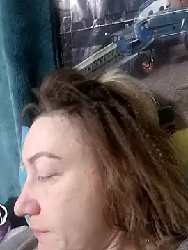 Snapshot of wLESLYMOSw chatting on March 16, 8:54 am wLESLYMOSw online show from March 16, 8:54 am