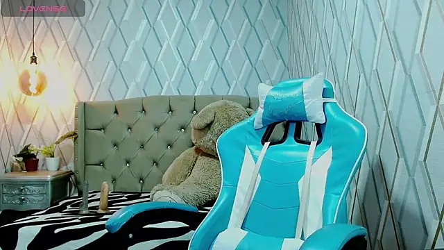 moniquehicks online show from February 5, 4:14 pm