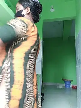 Snapshot of Kotha_-Moni chatting on December 9, 7:17 am Kotha -Moni online show from December 9, 7:17 am