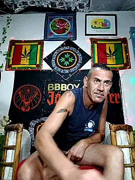 Snapshot of Bbboy42 chatting on February 20, 2:07 am Bbboy42 online show from February 20, 2:07 am