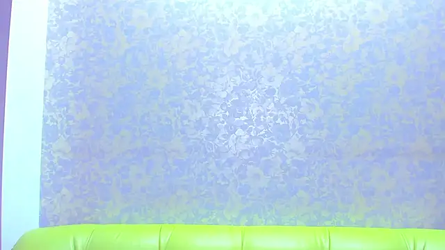 Vanessa Florence online show from May 3, 1:22 am