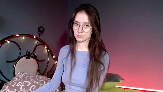 Snapshot of wow__kelly chatting on December 8, 12:08 pm wow kelly online show from December 8, 12:08 pm