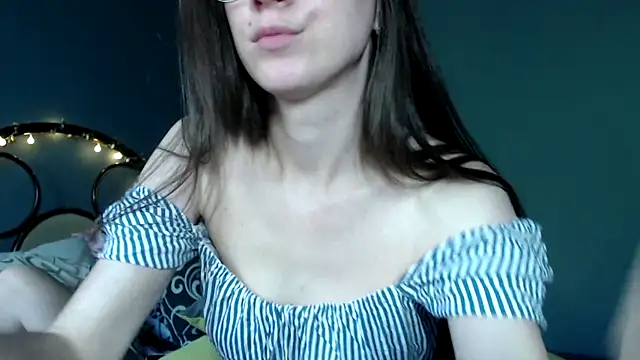 Snapshot of wow__kelly chatting on September 12, 1:44 pm wow kelly online show from September 12, 1:44 pm
