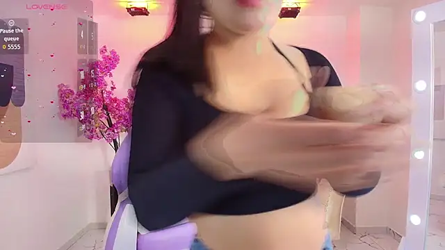 Snapshot of Kaori_ayu chatting on November 21, 12:26 pm Kaori ayu online show from November 21, 12:26 pm