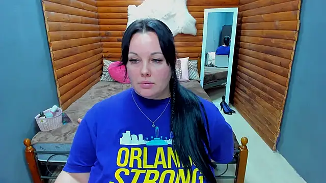 Snapshot of BubbleEmma chatting on January 18, 1:41 am BubbleEmma online show from January 18, 1:41 am