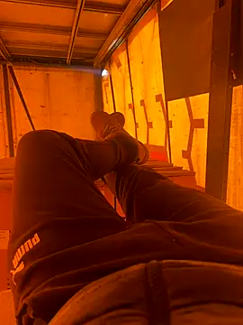 Snapshot of cussy007 chatting on October 24, 12:34 pm cussy007 online show from October 24, 12:34 pm