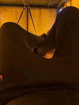 Snapshot of cussy007 chatting on December 17, 1:28 pm cussy007 online show from December 17, 1:28 pm