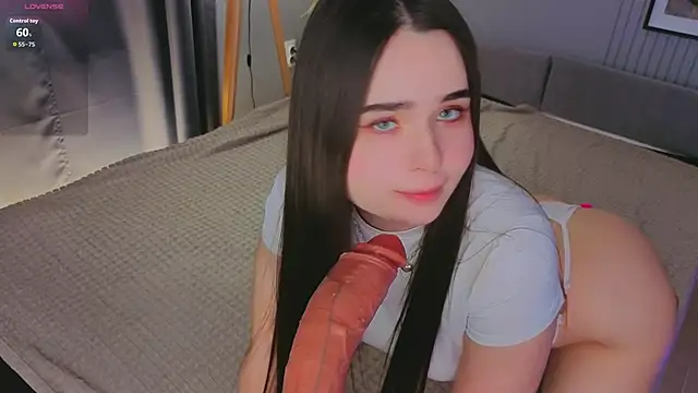 KateBleare online show from November 21, 3:44 pm