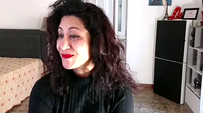 danasantoreal online show from December 27, 3:04 pm