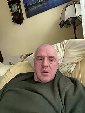 Snapshot of Evolite123 chatting on January 19, 2:28 pm Evolite123 online show from January 19, 2:28 pm