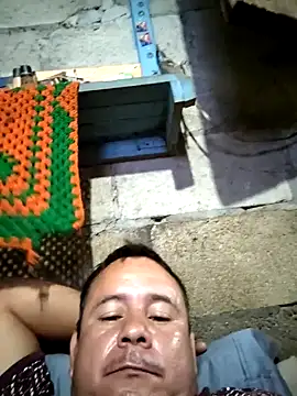 joseylorena online show from December 12, 2:37 am