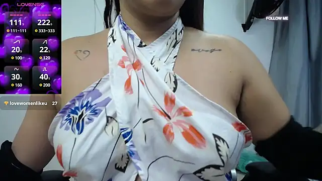 Snapshot of dayadubey_ chatting on February 13, 1:26 pm dayadubey online show from February 13, 1:26 pm