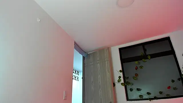 lucianromero online show from March 17, 7:57 am