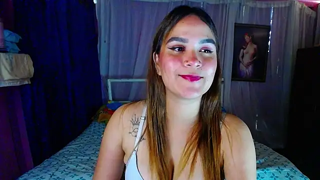 ZoeKuipers13 online show from February 13, 6:05 pm