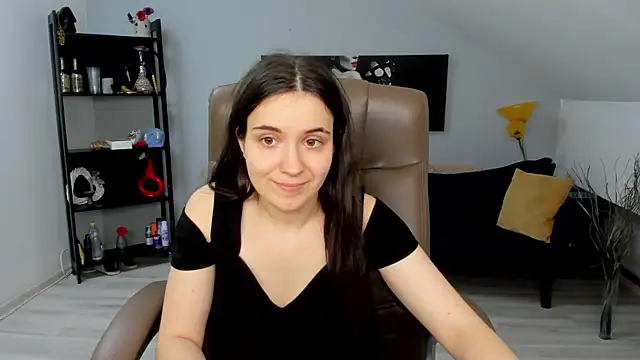 Snapshot of MelissaWiliam chatting on January 21, 6:45 pm MelissaWiliam online show from January 21, 6:45 pm