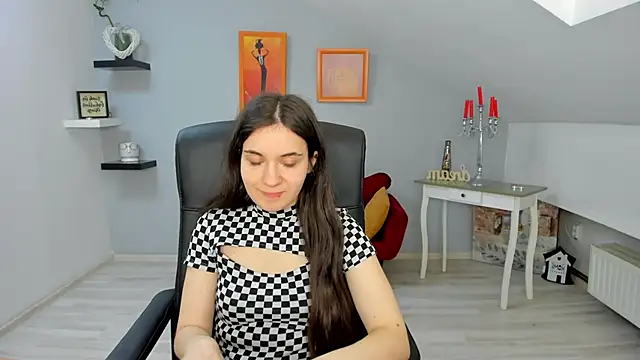 Snapshot of MelissaWiliam chatting on March 10, 11:53 am MelissaWiliam online show from March 10, 11:53 am