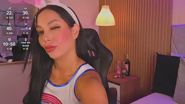 Dakota diaz  online show from October 29, 8:43 pm