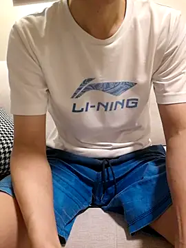 Snapshot of ori6 chatting on February 17, 1:10 pm ori6 online show from February 17, 1:10 pm