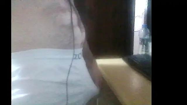 MORENOGOSTOSO12345 online show from April 7, 5:57 pm