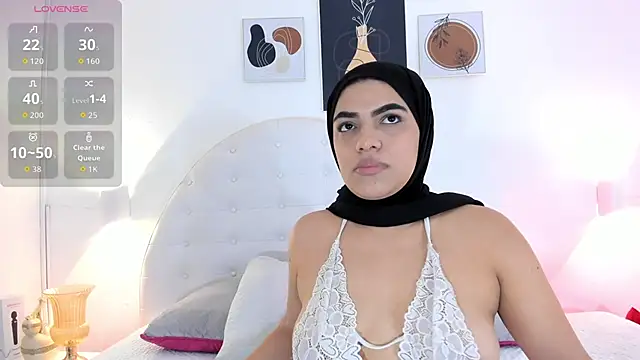 Umarani  online show from November 21, 7:01 pm