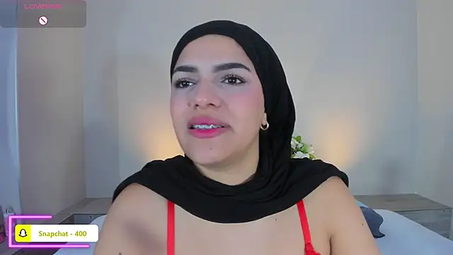 Umarani  online show from April 20, 6:42 pm