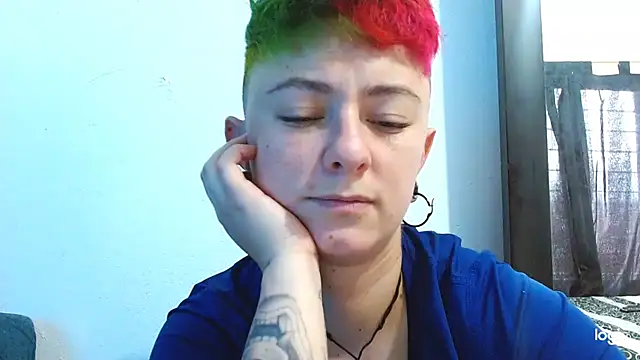 tomboyblue online show from March 12, 5:28 pm