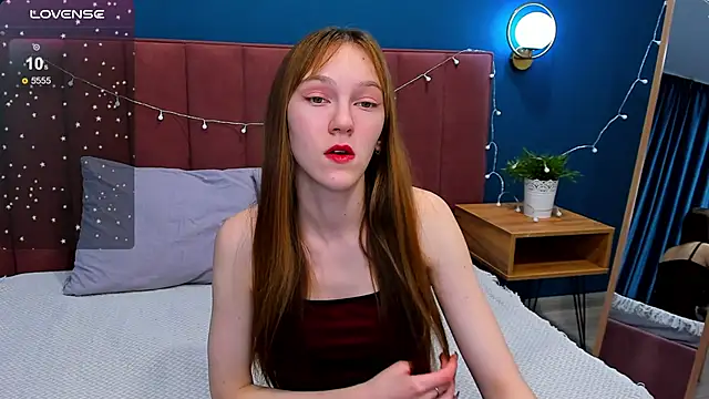 VanillaKelly online show from December 5, 1:25 am