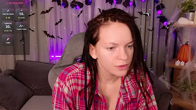 Snapshot of CoreyJane chatting on November 1, 4:36 am CoreyJane online show from November 1, 4:36 am