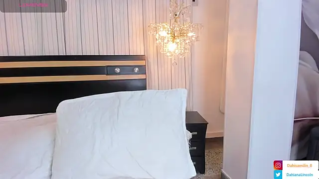 Snapshot of DahianaLincoln chatting on December 30, 1:58 am DahianaLincoln online show from December 30, 1:58 am