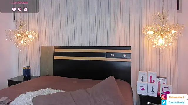 Snapshot of DahianaLincoln chatting on January 24, 11:02 pm DahianaLincoln online show from January 24, 11:02 pm