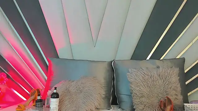 Snapshot of kathy-steven chatting on October 13, 7:36 pm kathy-steven online show from October 13, 7:36 pm