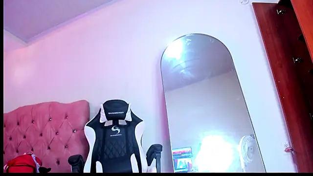 kathy-steven online show from January 9, 8:32 pm