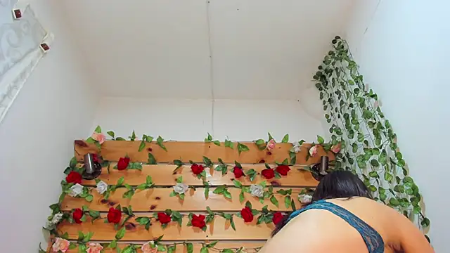 Snapshot of daniela_casallas_ chatting on March 20, 5:36 pm daniela casallas online show from March 20, 5:36 pm