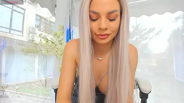 Snapshot of Russian_Ava chatting on November 16, 7:25 am Russian Ava online show from November 16, 7:25 am