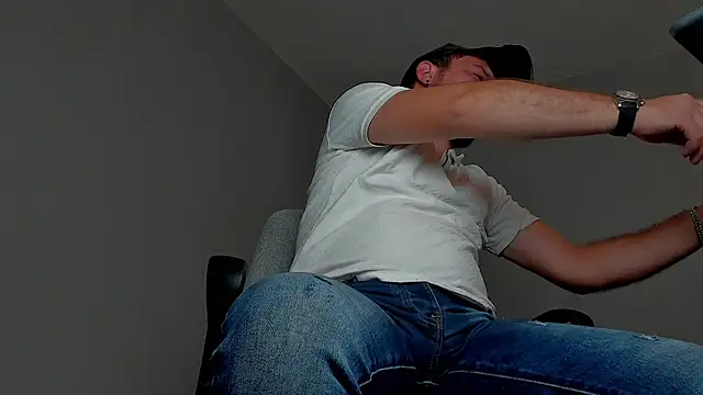 Master Mark Wayne online show from November 2, 7:05 pm